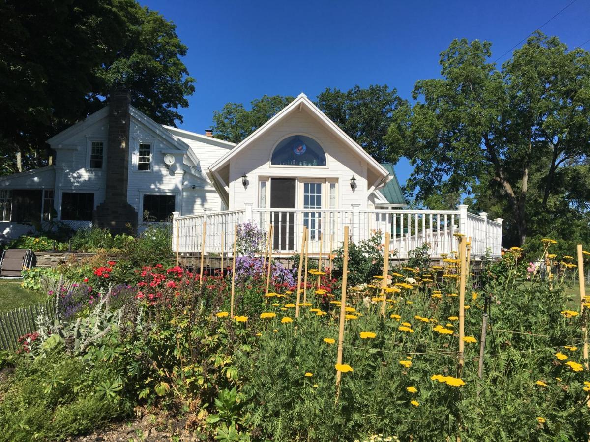 Enfield Manor Bed&Breakfast And Vacation Rental Newfield ภายนอก รูปภาพ