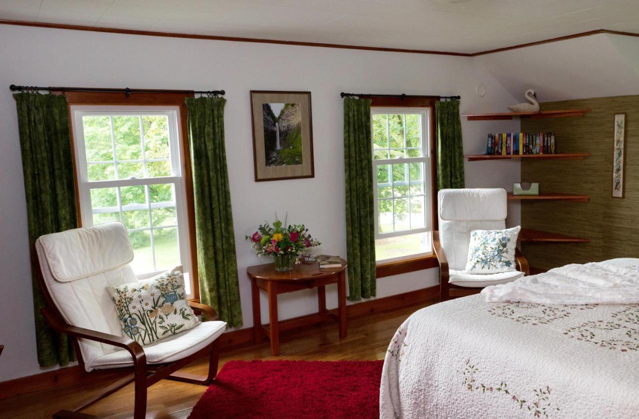 Enfield Manor Bed&Breakfast And Vacation Rental Newfield ภายนอก รูปภาพ