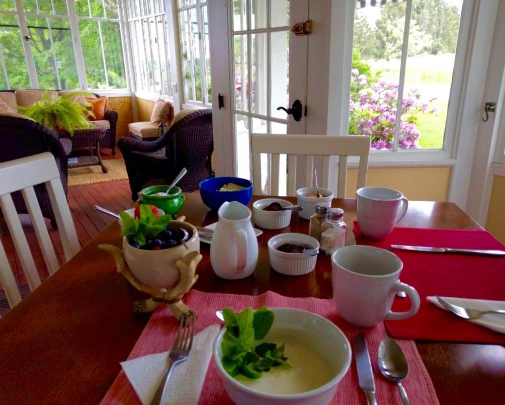 Enfield Manor Bed&Breakfast And Vacation Rental Newfield ภายนอก รูปภาพ